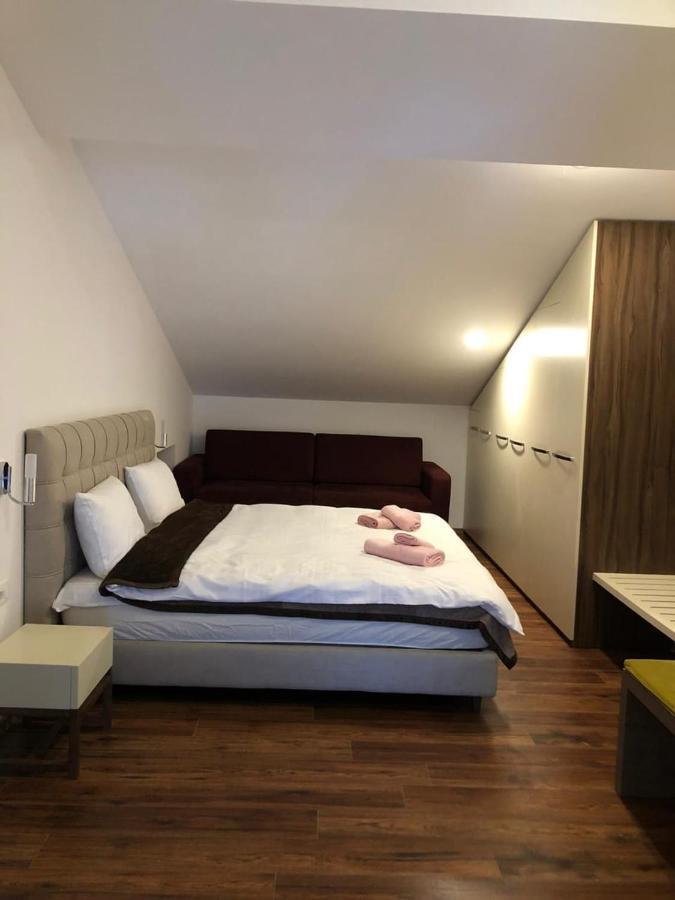 Meshtekna Villa Khu trượt tuyết Brezovicë Ngoại thất bức ảnh